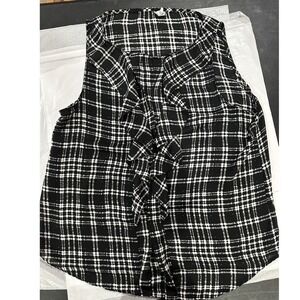 Elle Womens Black White Plaid Ruffle Front Sleeveless Blouse Top Size M